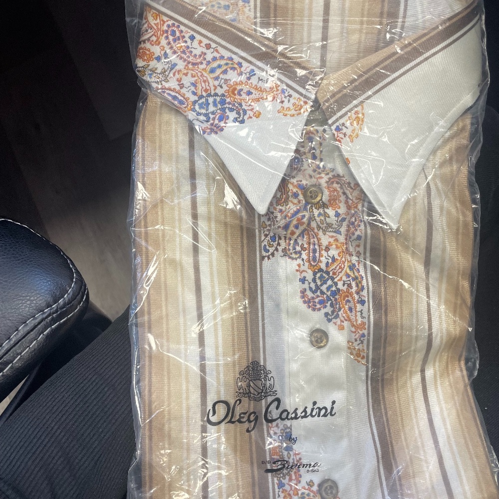 vintage button down size XL